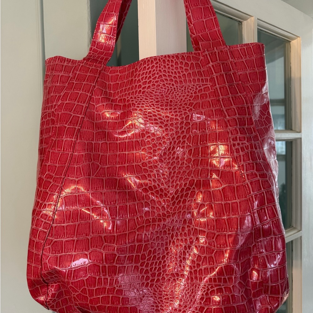 Glossy pink Croc-Embossed Tote Bag - Chic Everyday Carry
